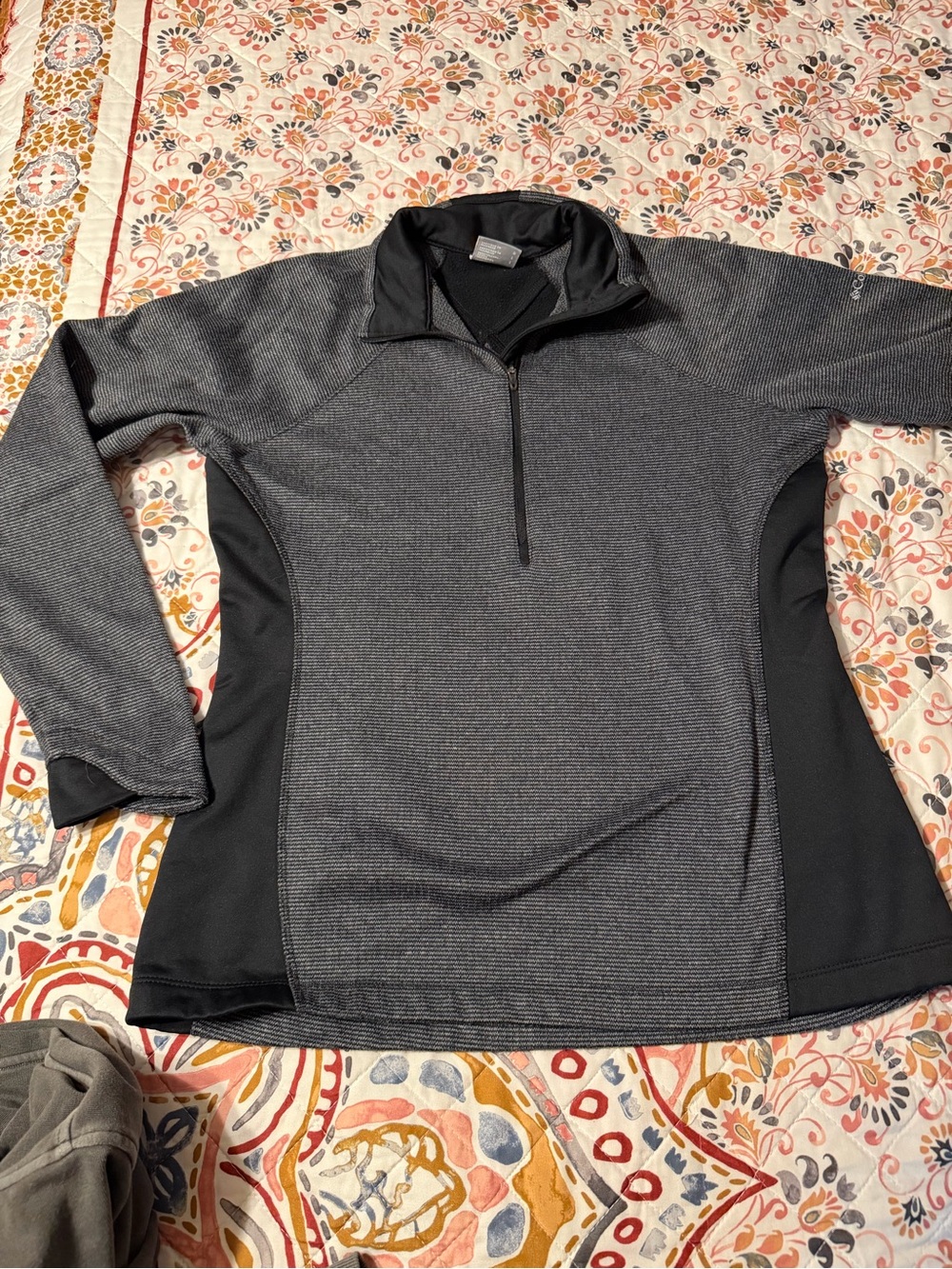 Columbia Sportswear Gray Striped 1/2 Zip Pullover Fleece Jacket - Size Large